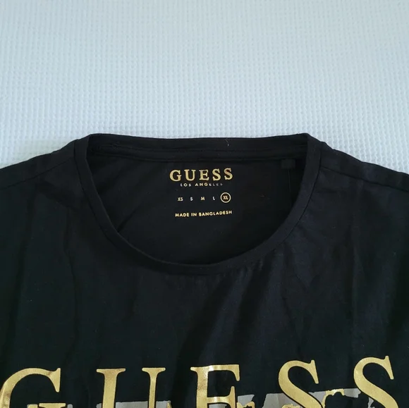 Guess❓Black🖤 Leopard🐆 Print Graphic Tee👕 - NWT - Picture 4 of 10